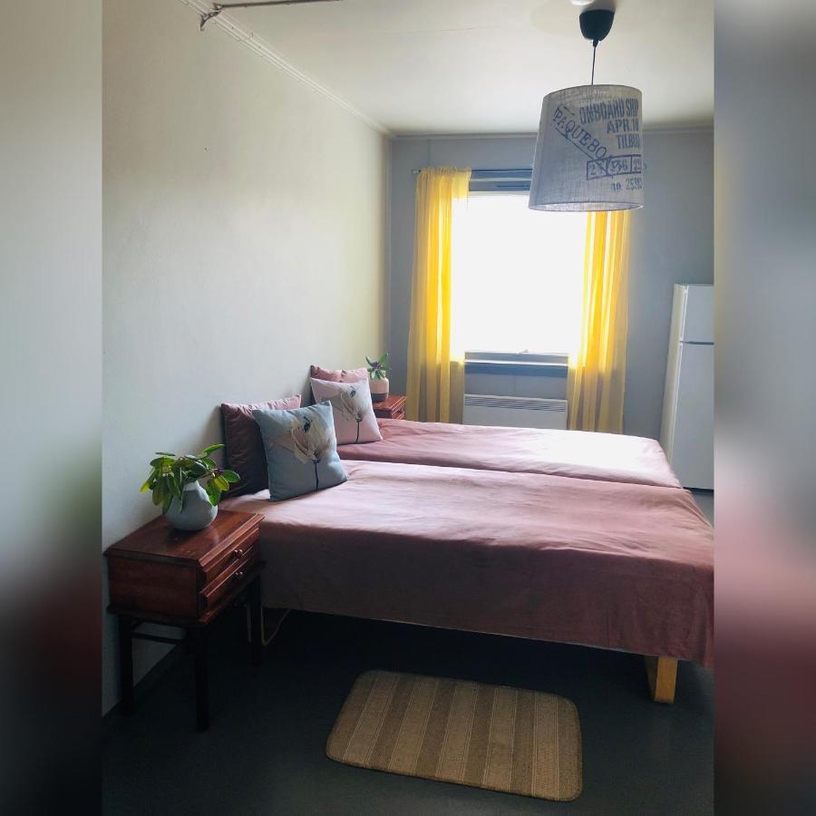 Lovisenlund Hostel Ovrebo Екстериор снимка