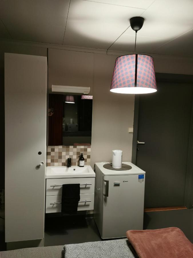 Lovisenlund Hostel Ovrebo Екстериор снимка